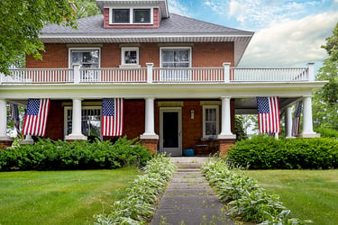 American-Flag-Decorations-House