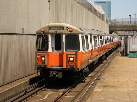 MBTA Orange Line – Photo by Adam E. Moreira